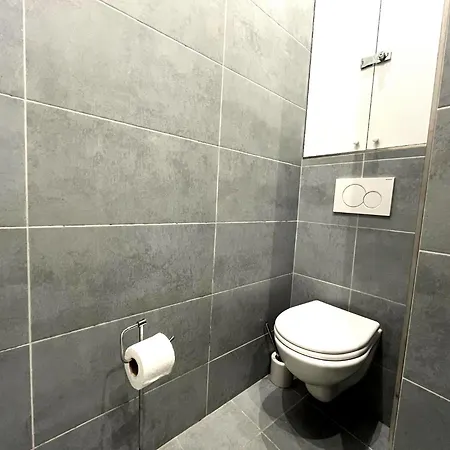 Apartment Les Ames Heureuses-pere Lachaise-wifi By La Cle Des Expos In